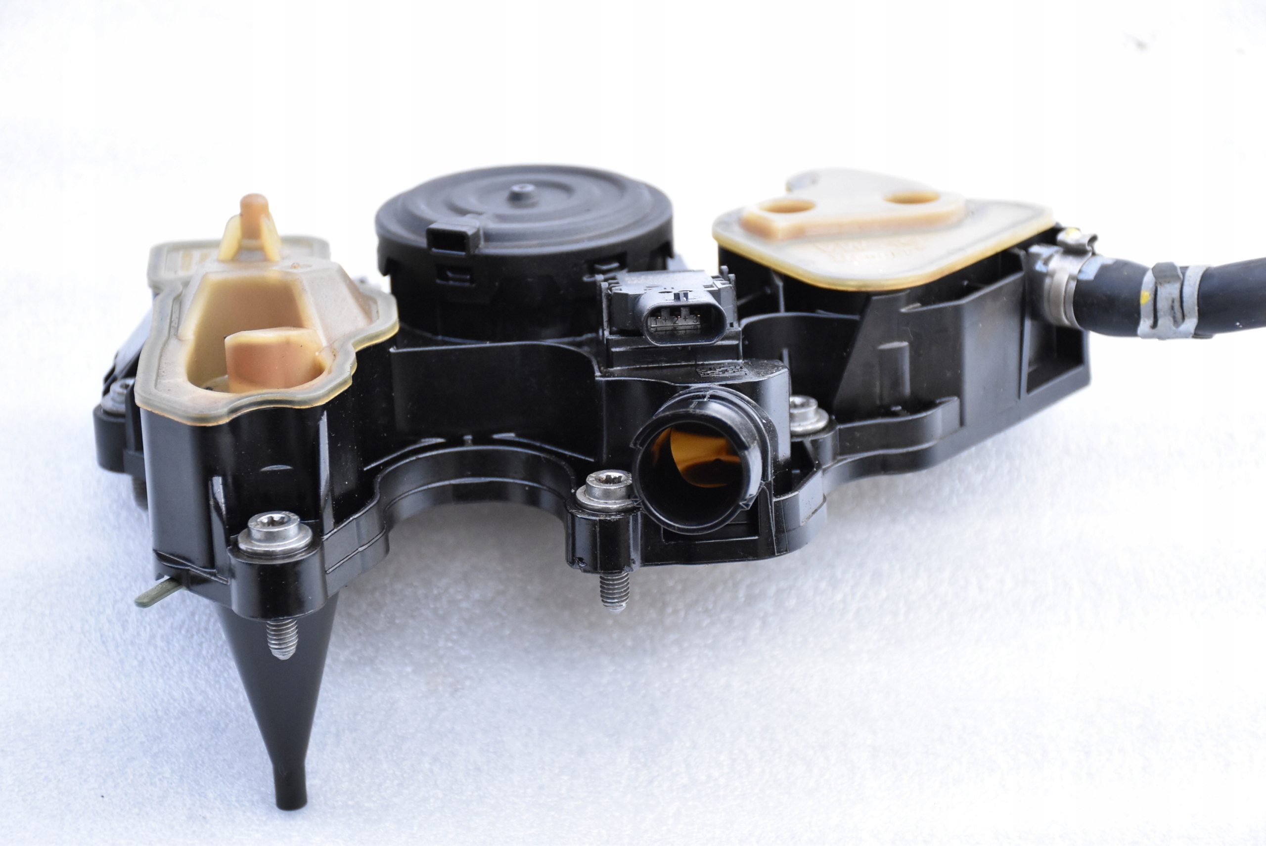 Oil/Air Separator 06Q-103-495-B — zdjęcie 2